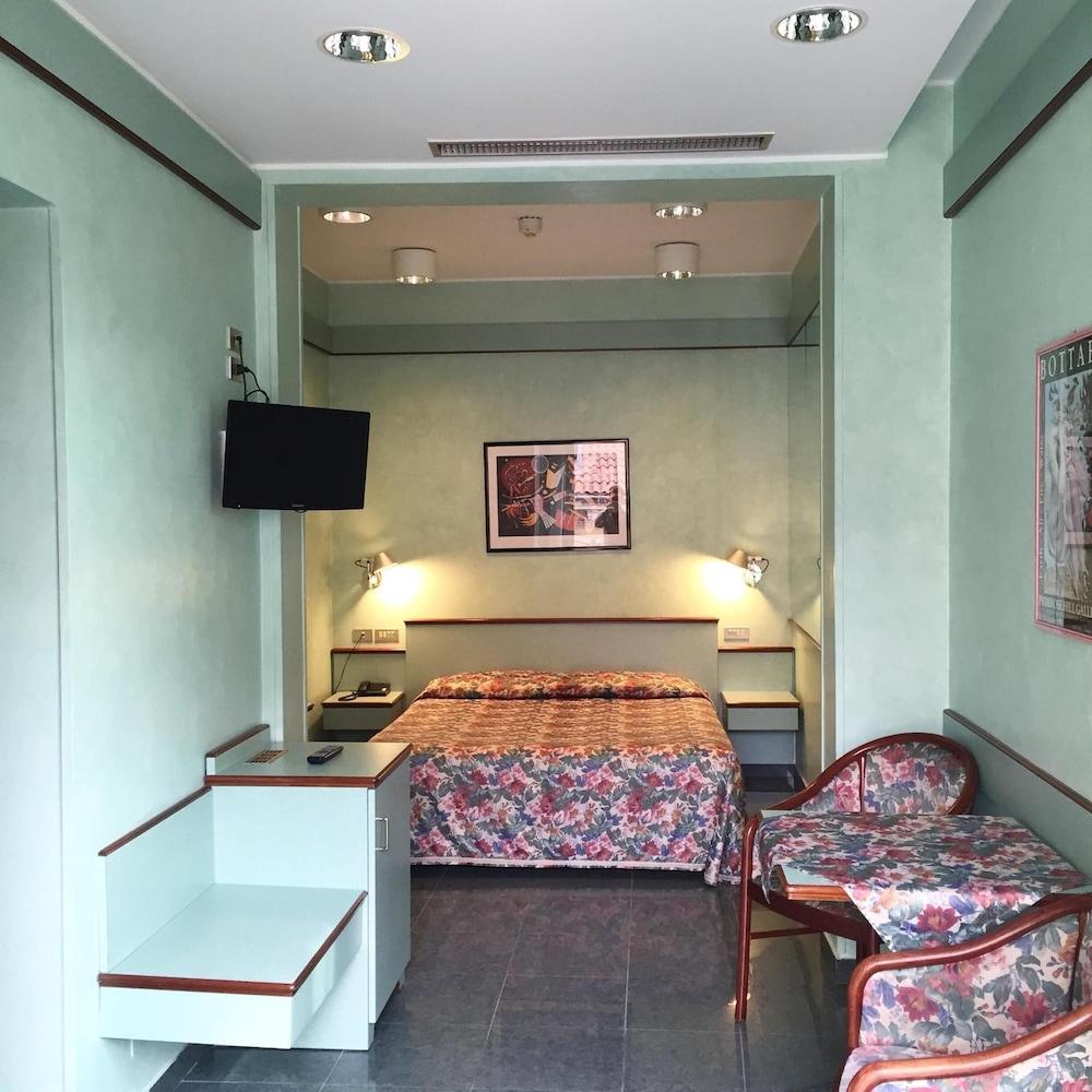 Le Petit 3* Torino